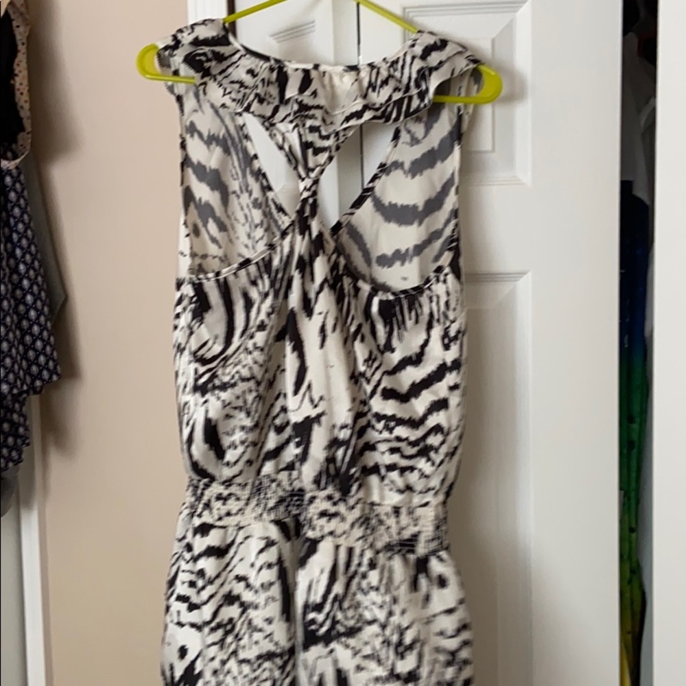 Romper - Picture 2 of 2